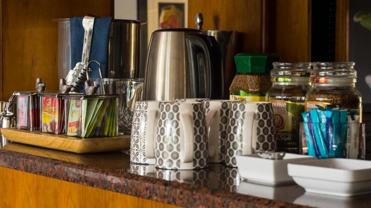 Koru Guesthouse Pretoria Bagian luar foto