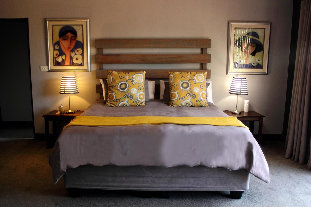 Koru Guesthouse Pretoria Bagian luar foto
