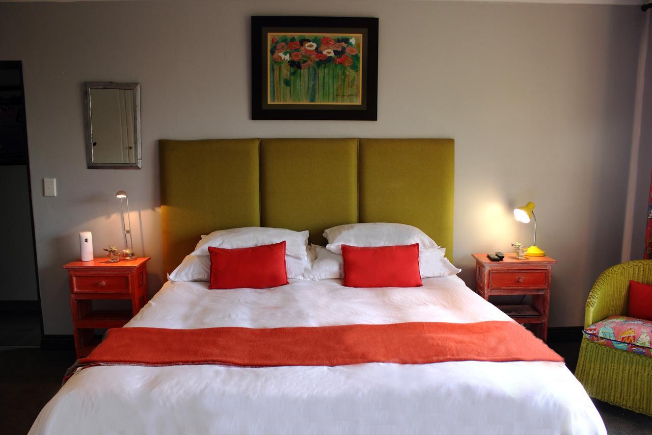 Koru Guesthouse Pretoria Bagian luar foto